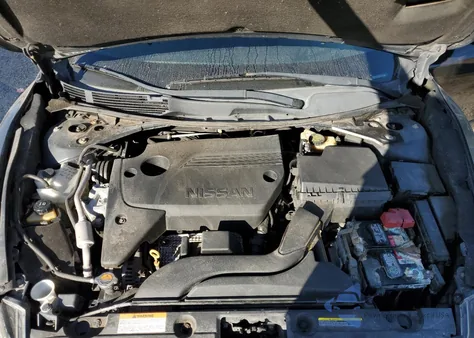 2017 Nissan Altima 2.5 z USA, uszkodzony, nr VIN 1N4AL3AP9HC247493